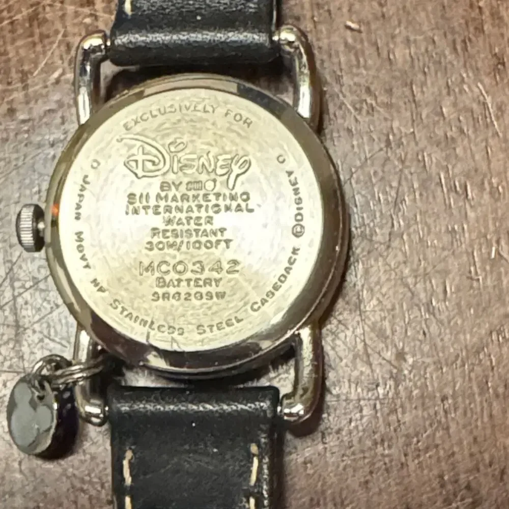 Disney for SII Marketing International | Mickey Mouse Watch with charm